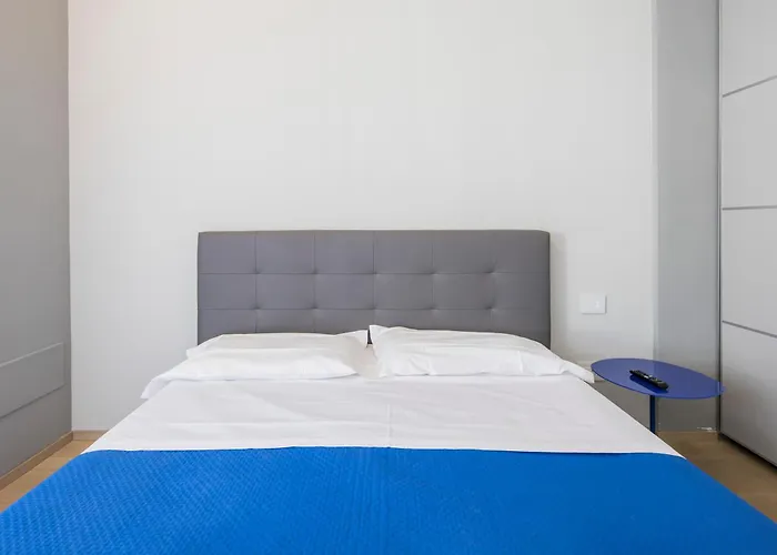 Apartament Crescent Luxury Retreat - Seafront Salerno