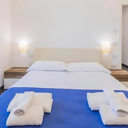 Apartamento Crescent Luxury Retreat - Seafront Apartment Scala B