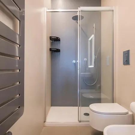 Crescent Luxury Retreat - Seafront Apartment Scala B Apartamento Salerno