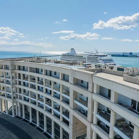 Apartamento Crescent Luxury Retreat - Seafront Apartment Scala B Salerno