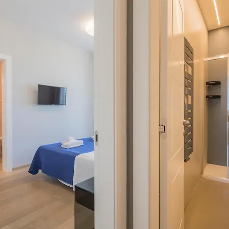 Apartamento Crescent Luxury Retreat - Seafront Apartment Scala B *