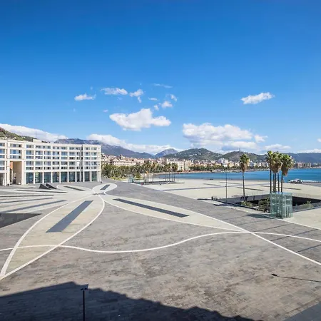 Crescent Luxury Retreat - Seafront Apartment Scala B Apartamento *
